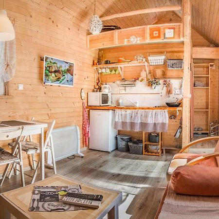 Tiny House Lavender Villa Podturen Dış mekan fotoğraf
