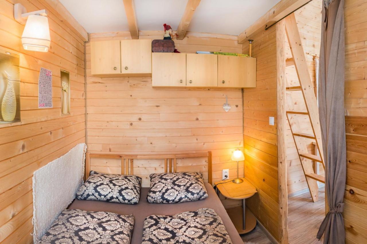 Tiny House Lavender Villa Podturen Dış mekan fotoğraf