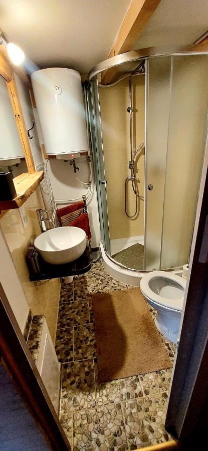 Tiny House Lavender Villa Podturen Dış mekan fotoğraf